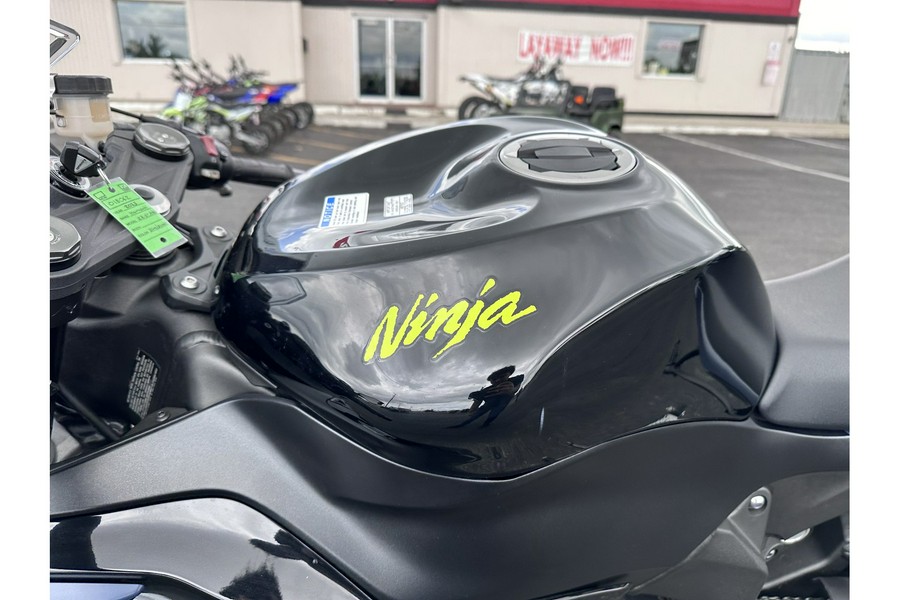 2023 Kawasaki NINJA ZX-6R ABS