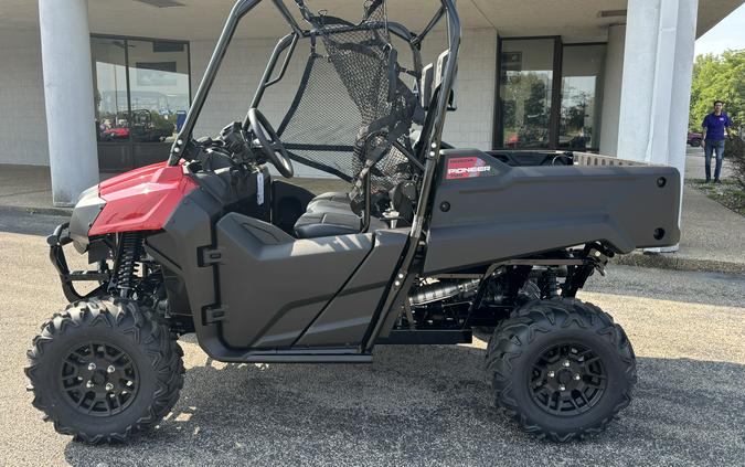 2025 Honda Pioneer 700 Deluxe