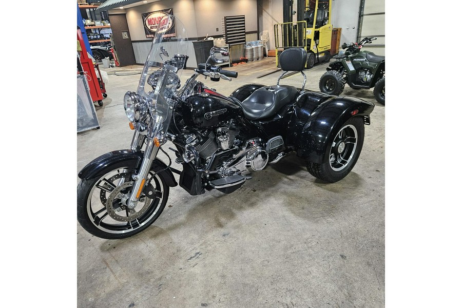 2019 Harley-Davidson® FREEWHEELER