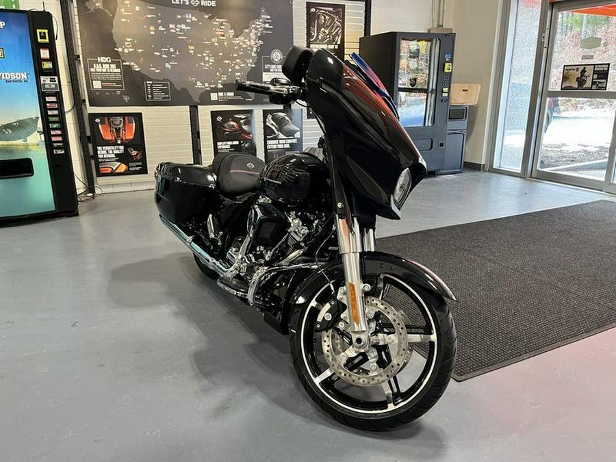 2026 Harley-Davidson® FLHX - Street Glide®