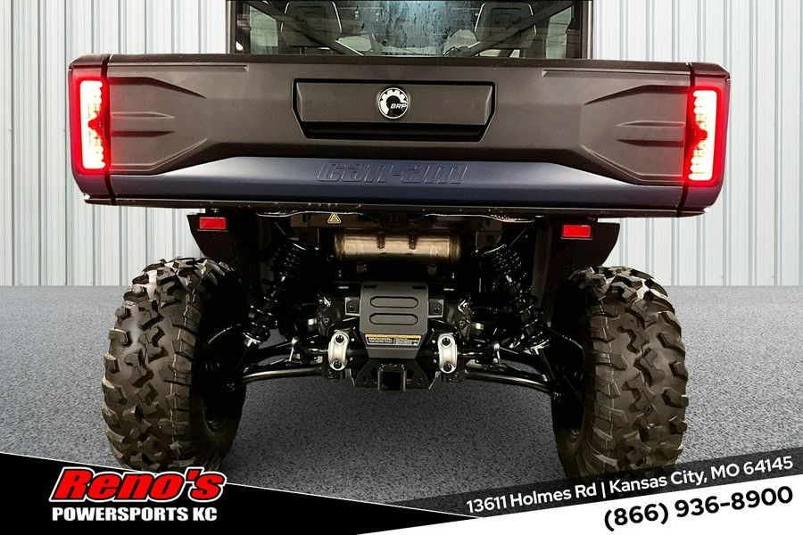 2026 Can-Am Defender XT CAB HD11 w/10.25 INFOTAINMENT