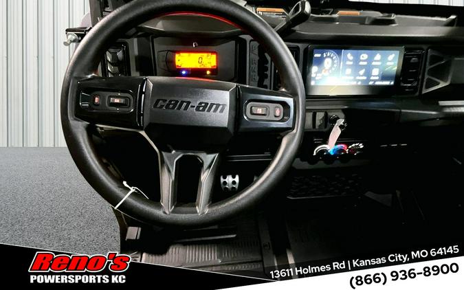 2026 Can-Am Defender XT CAB HD11 w/10.25 INFOTAINMENT
