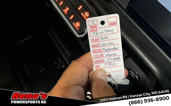 2026 Can-Am Defender XT CAB HD11 w/10.25 INFOTAINMENT