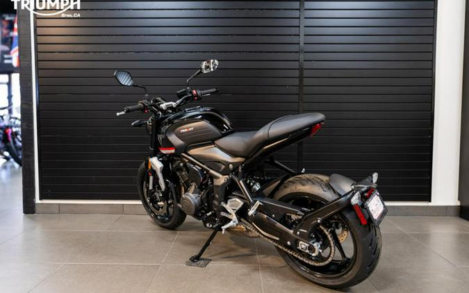 2024 Triumph Trident 660 Sapphire Black