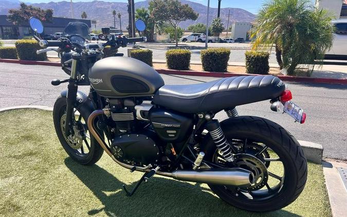 2022 Triumph Street Twin Matte Ironstone