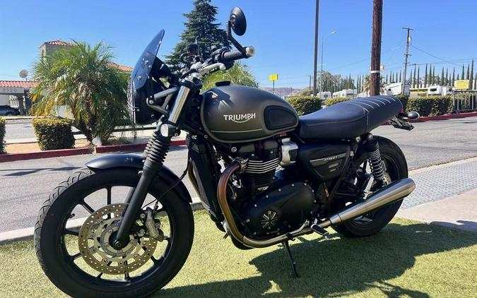 2022 Triumph Street Twin Matte Ironstone