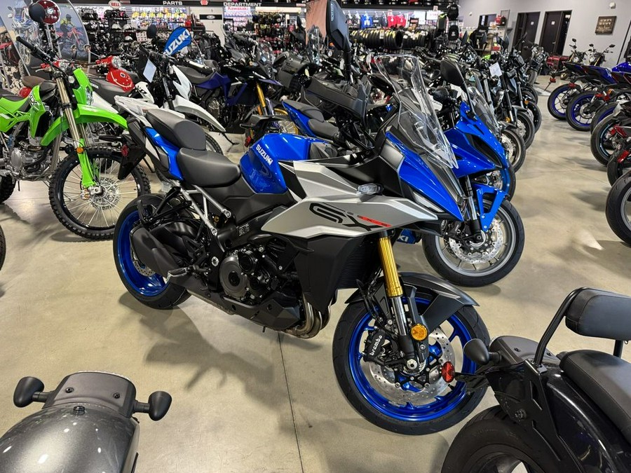 2025 Suzuki GSX-S 1000GX+