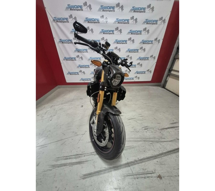 2022 Indian FTR R Carbon