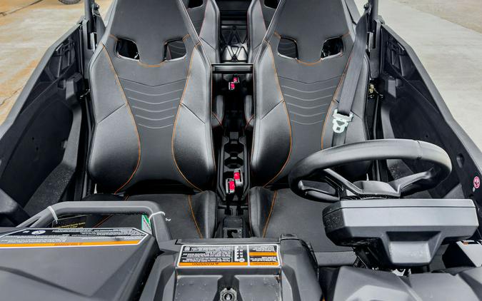 2026 Can-Am® Commander MAX XT-P