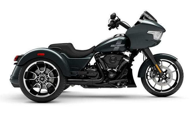 2026 Harley-Davidson® FLTRT - Road Glide® 3