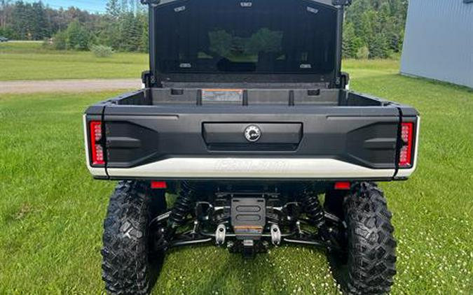 2026 Can-Am Defender MAX Limited HD11
