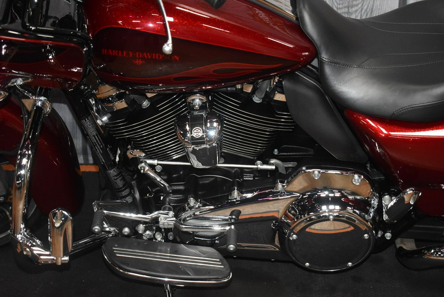FLTRXS 2017 Road Glide® Special