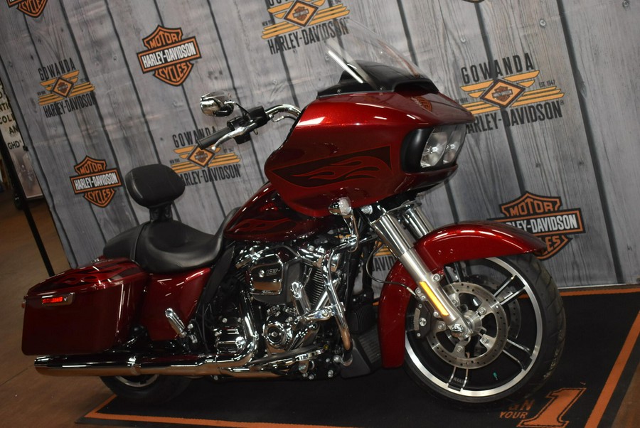 FLTRXS 2017 Road Glide® Special