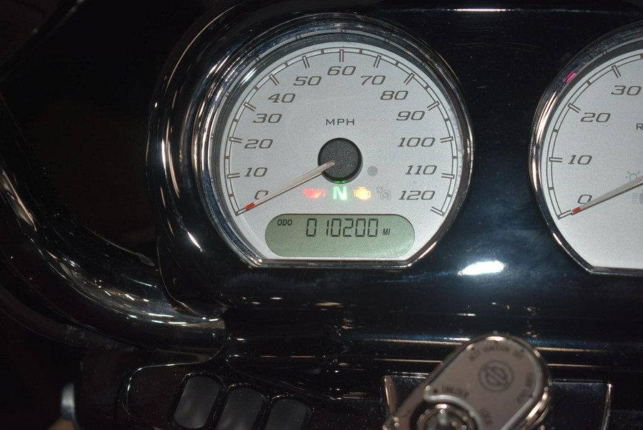 FLTRXS 2017 Road Glide® Special