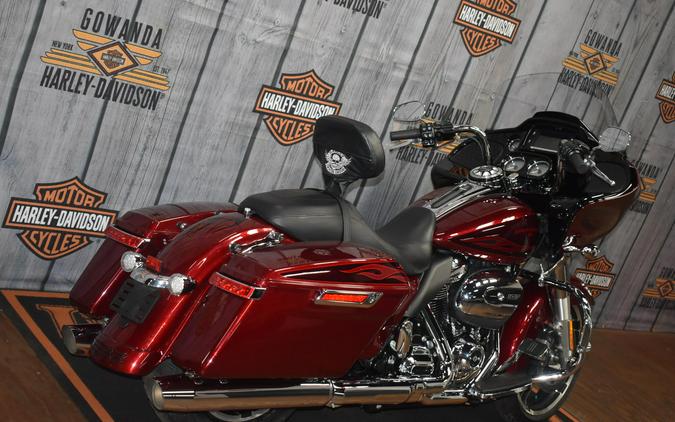 FLTRXS 2017 Road Glide® Special