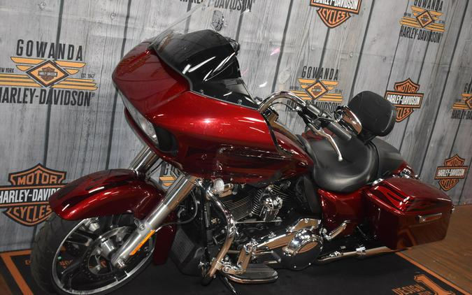 FLTRXS 2017 Road Glide® Special