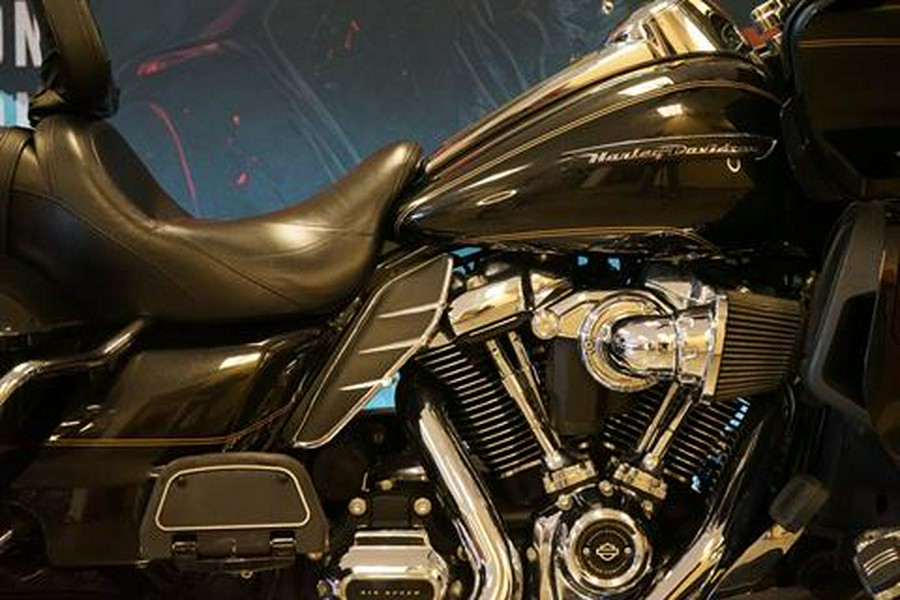 2017 Harley-Davidson Road Glide® Ultra