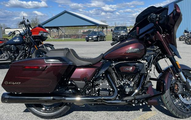 2024 Harley-Davidson CVO™ Street Glide® Copperhead