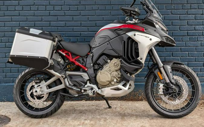 2024 Ducati Multistrada V4 Rally Travel Adventure Black