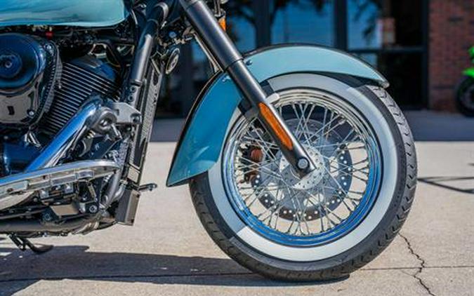 2025 Kawasaki Vulcan 900 Classic
