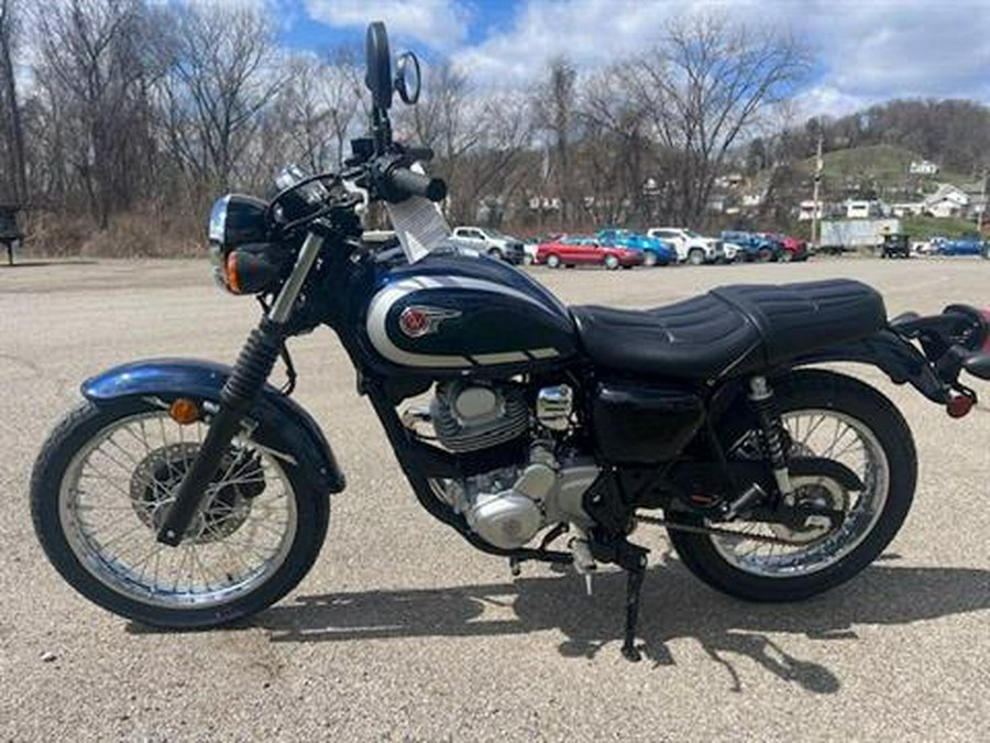 2025 Kawasaki W230 ABS