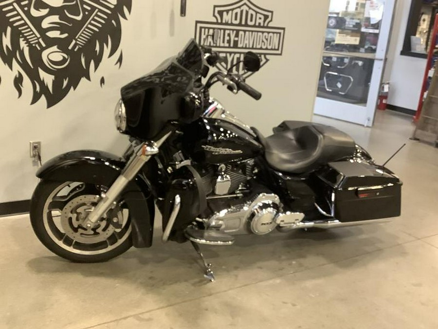 2013 Harley-Davidson® FLHX - Street Glide®
