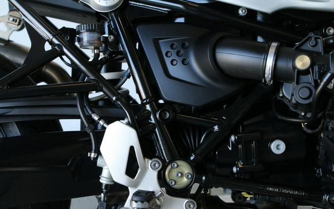 2023 BMW Motorrad R nineT Scrambler RNineT R9T