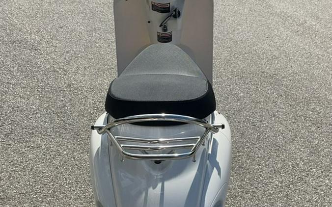 2026 Wolf Brand Scooters Wolf Islander
