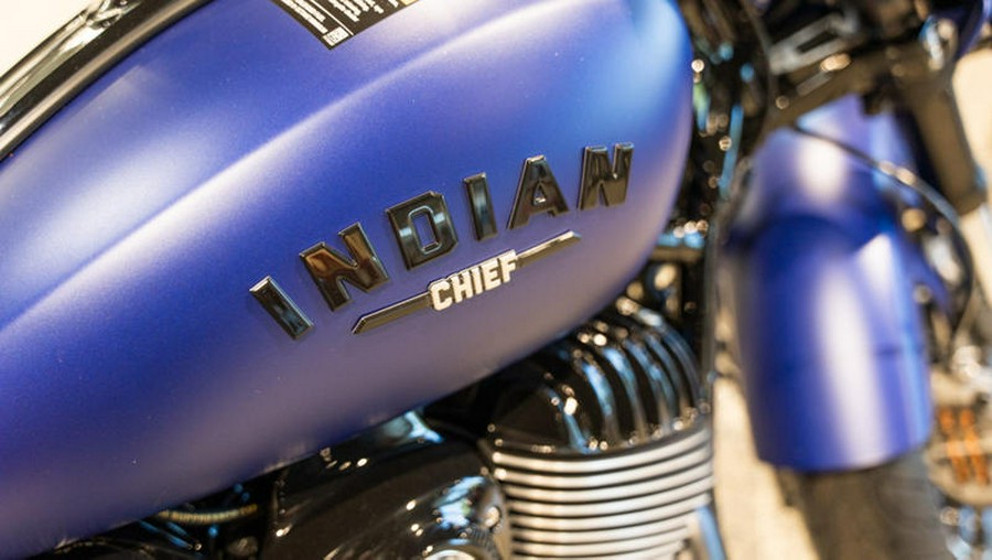 2023 Indian Motorcycle® Sport Chief Icon Spirit Blue Smoke