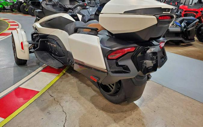 2024 CAN-AM SPYDER RT SEA-TO-SKY (SE6)