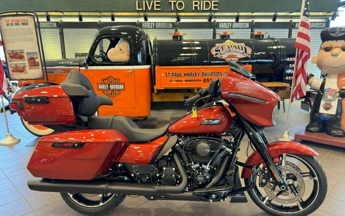 2024 Harley Davidson Street Glide Accessorized-Long Haul Package FLHX