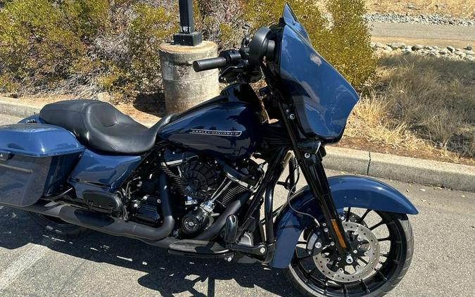 2019 Harley-Davidson® FLHXS - Street Glide® Special