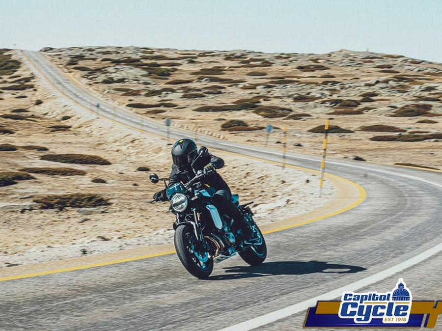 2025 Husqvarna® Svartpilen 801