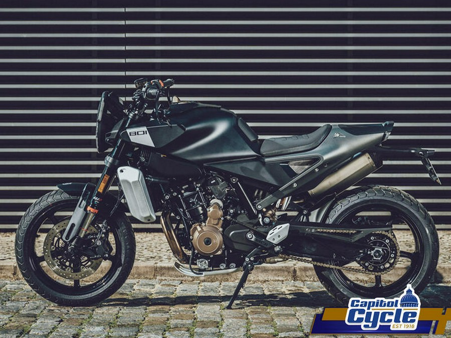 2025 Husqvarna® Svartpilen 801