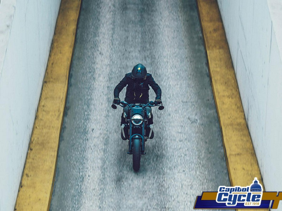 2025 Husqvarna® Svartpilen 801