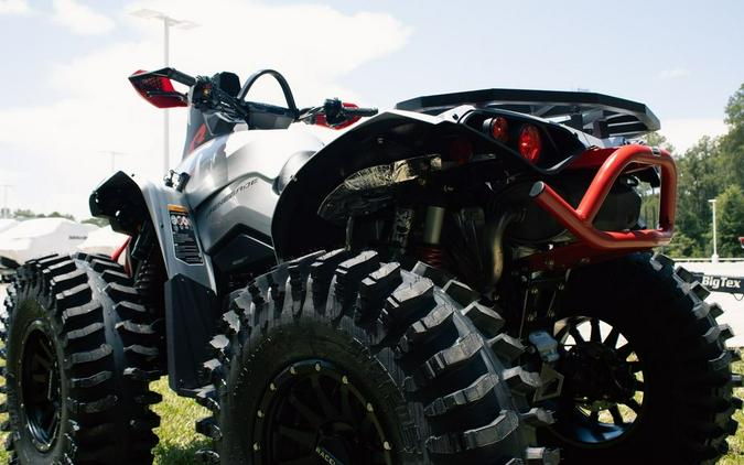 2025 Can-Am® Renegade X mr 1000 R Hyper Silver & Legion Red