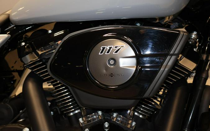 2025 Harley-Davidson Road Glide FLTRX