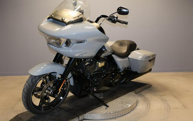 2025 Harley-Davidson Road Glide FLTRX