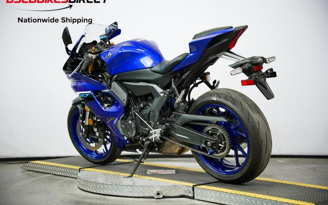 2025 Yamaha YZF-R7 - $9,999.00