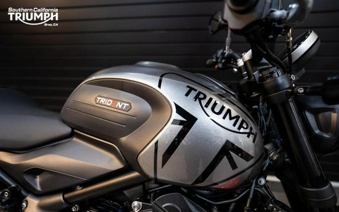 2024 Triumph Trident 660 Silver Ice/Diablo Red