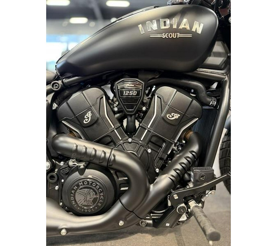 2025 Indian Motorcycle® Scout® Bobber Limited +Tech Black Smoke