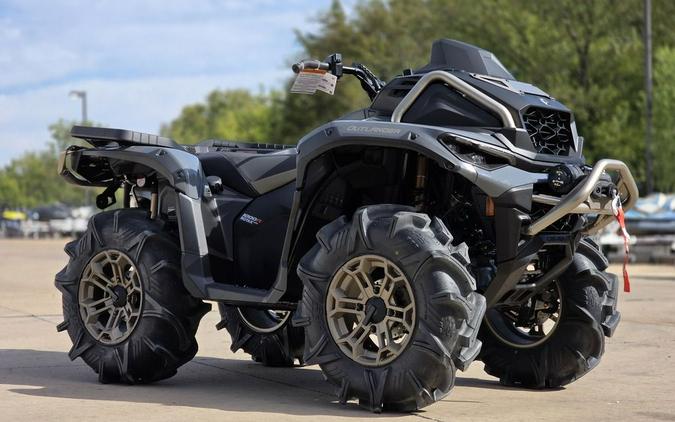 2026 Can-Am® Outlander X mr 1000R Granite Grey