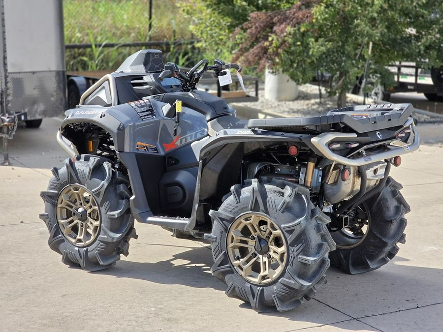 2026 Can-Am® Outlander X mr 1000R Granite Grey