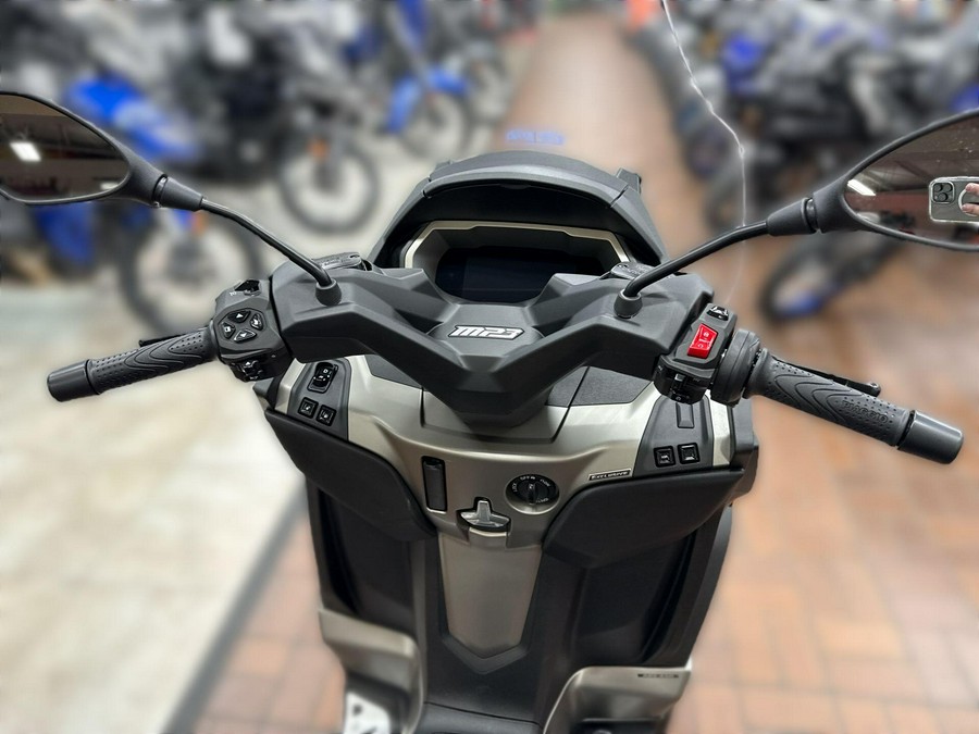 2024 PIAGGIO MP3 530 EXCLUSIVE