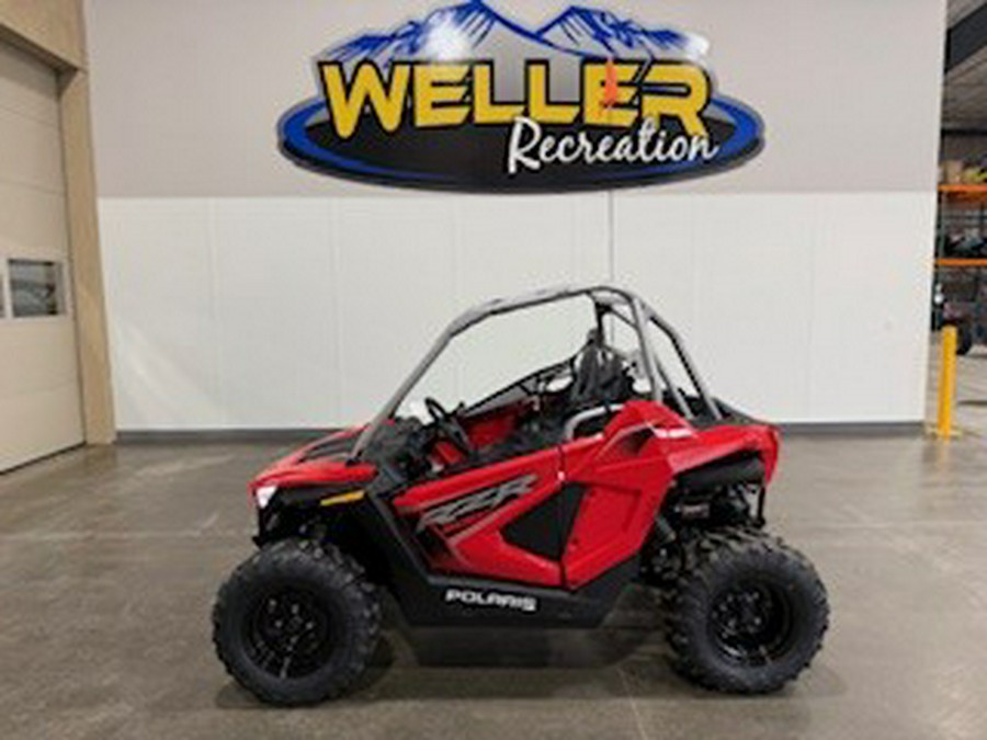 2026 Polaris RZR 200 EFI