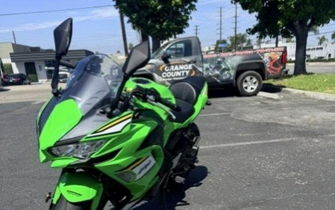 2025 Kawasaki Ninja® 650 KRT Edition ABS