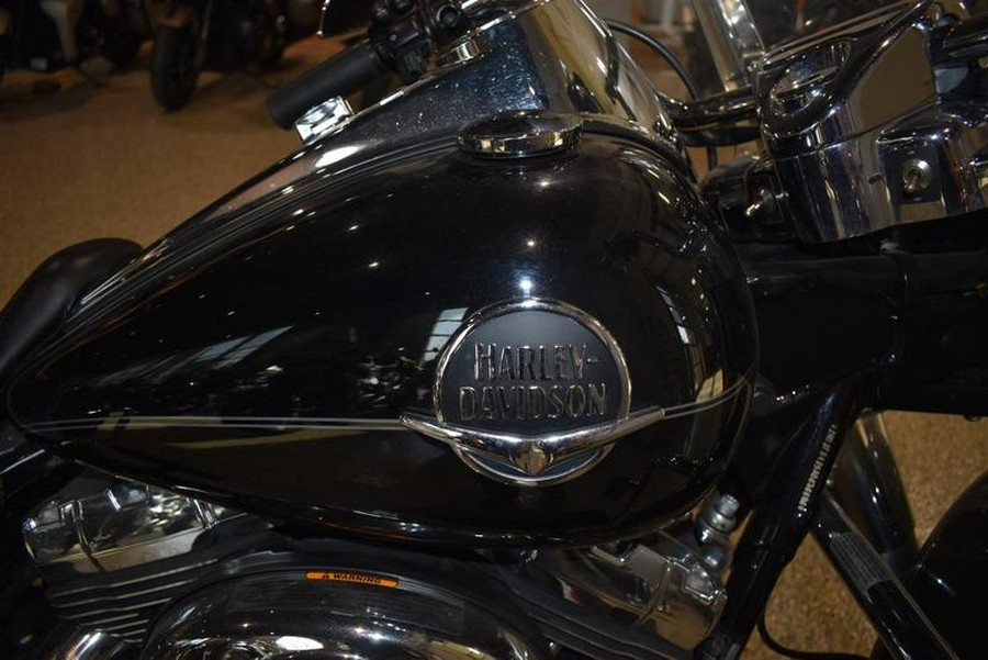 2010 Harley-Davidson® FLHRC - Road King® Classic