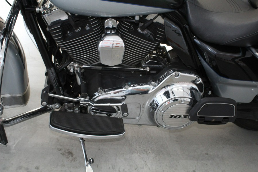 2012 Harley-Davidson Electra Glide Ultra Limited FLHTK