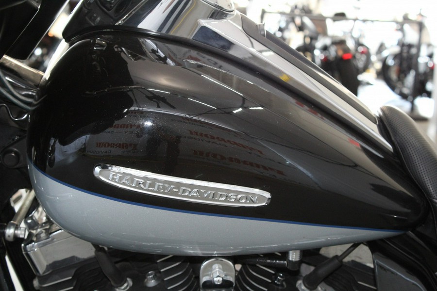 2012 Harley-Davidson Electra Glide Ultra Limited FLHTK