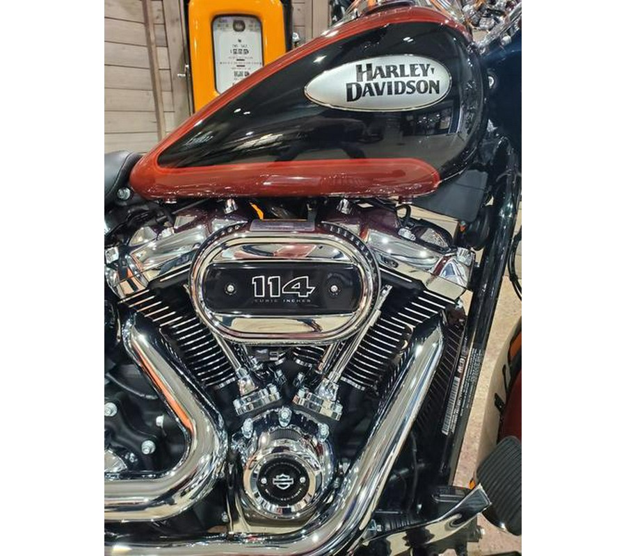 2024 Harley-Davidson® FLHCS - Heritage Classic